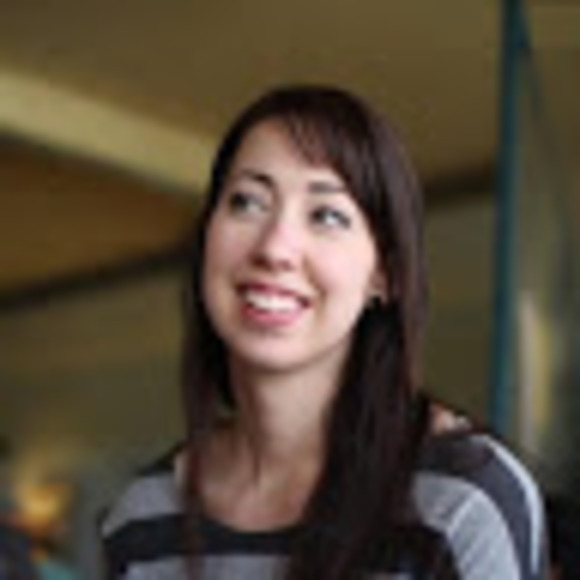 Meet your Posher, Kristen - Picture 1 of 1